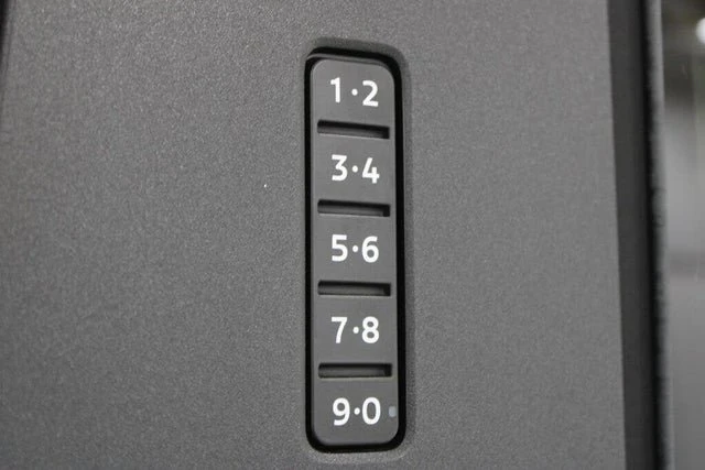 2026 Ford Bronco 6th Gen - Image 15 of 19