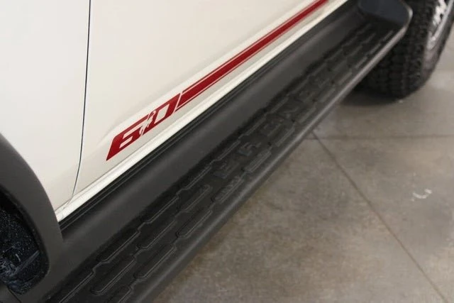 2026 Ford Bronco 6th Gen - Image 12 of 19