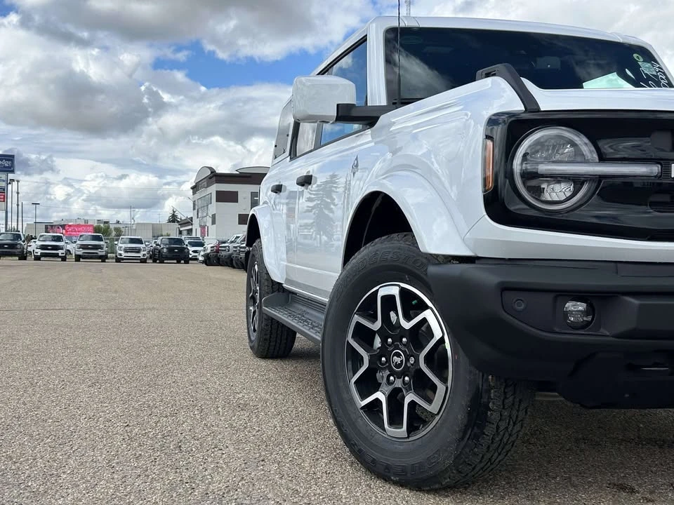 2026 Ford Bronco 6th Gen - Image 10 of 20