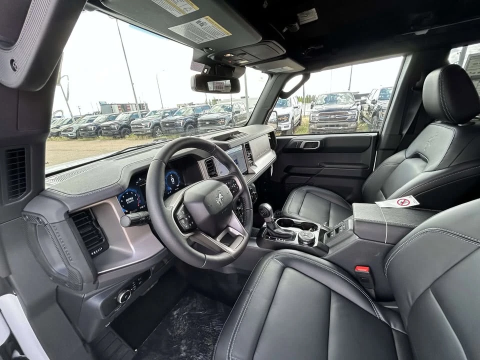 2026 Ford Bronco 6th Gen - Image 13 of 20
