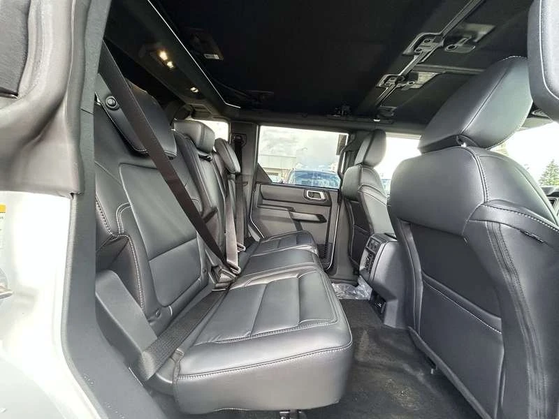 2026 Ford Bronco 6th Gen - Image 18 of 20