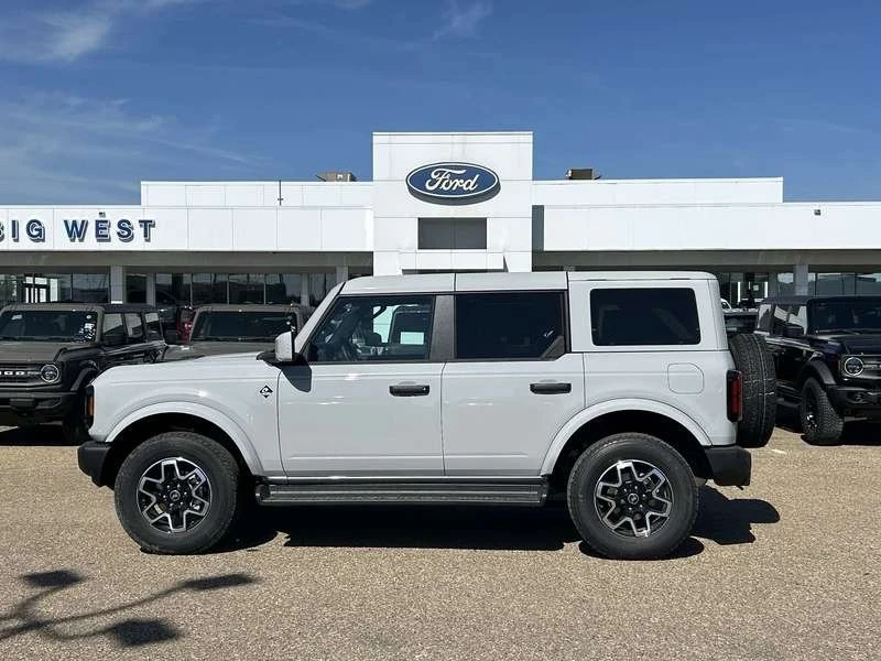 2026 Ford Bronco 6th Gen - Image 8 of 20