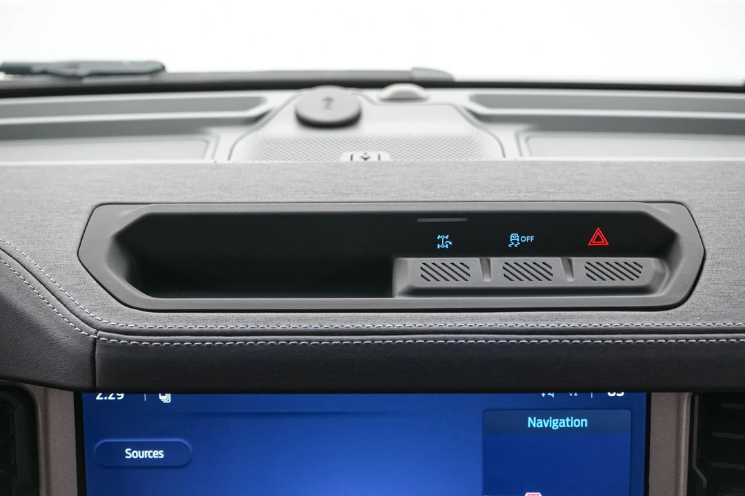 2026 Ford Bronco 6th Gen - Image 18 of 31
