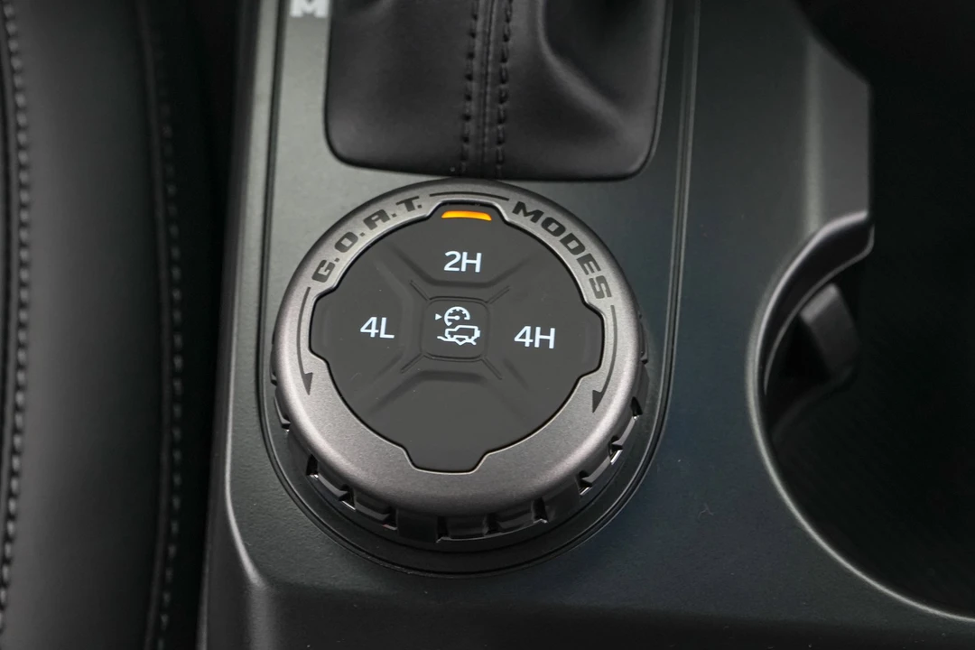 2026 Ford Bronco 6th Gen - Image 19 of 31