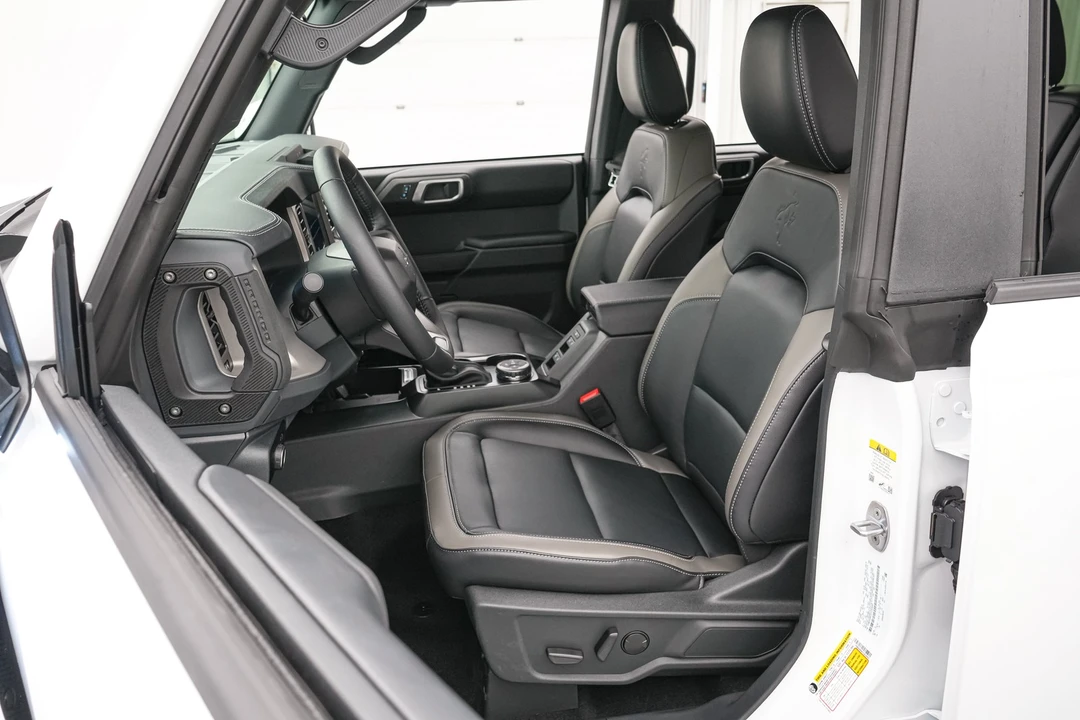 2026 Ford Bronco 6th Gen - Image 13 of 31