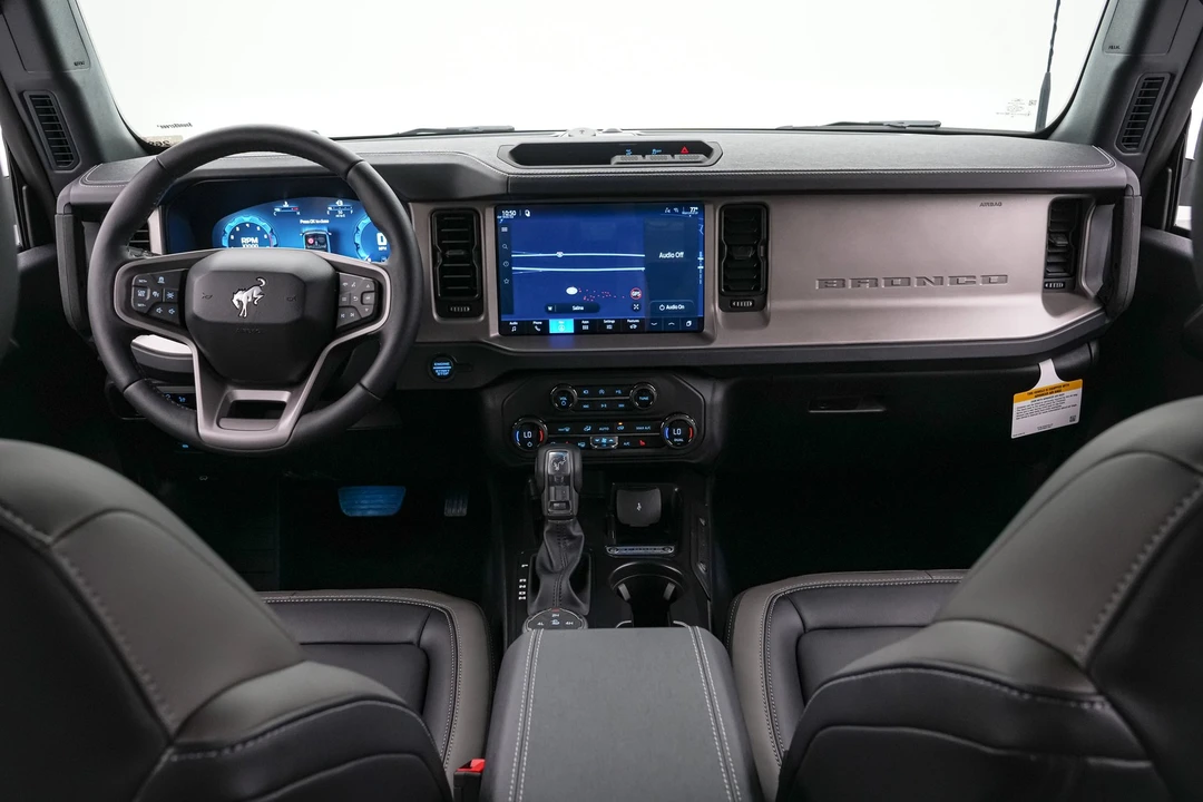 2026 Ford Bronco 6th Gen - Image 16 of 31