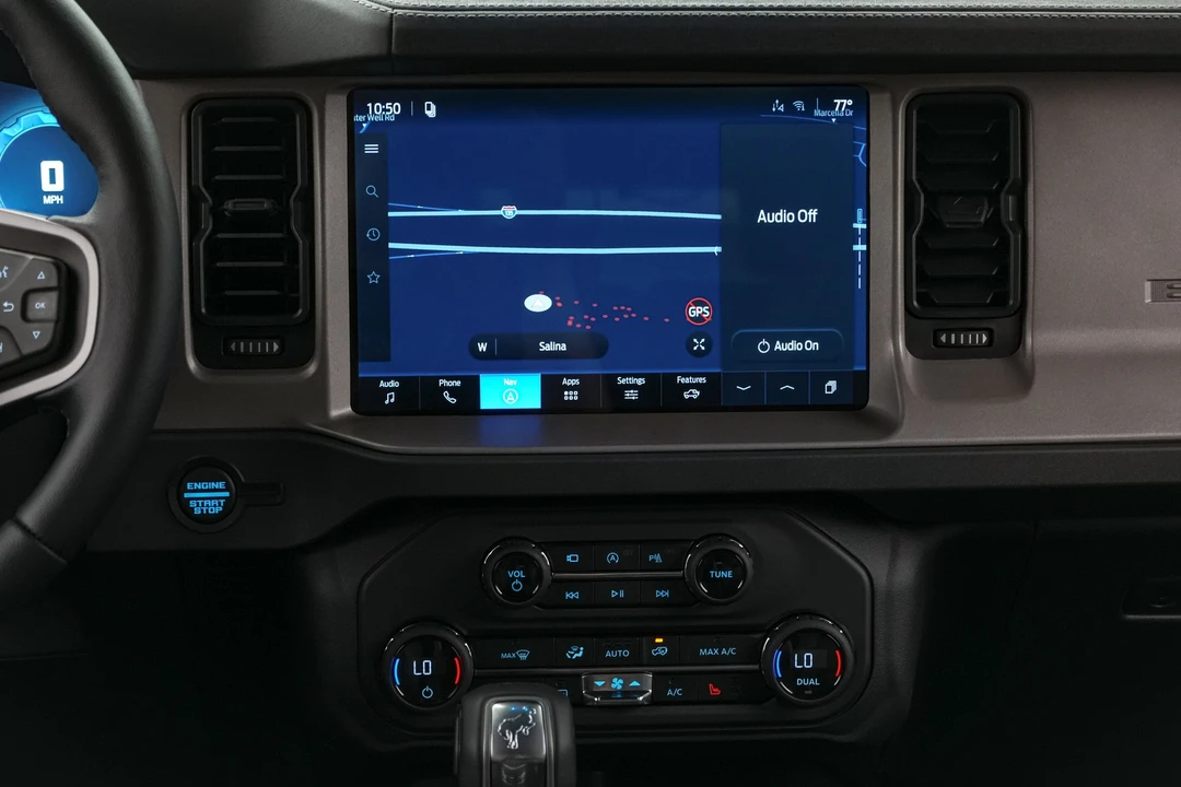 2026 Ford Bronco 6th Gen - Image 17 of 31