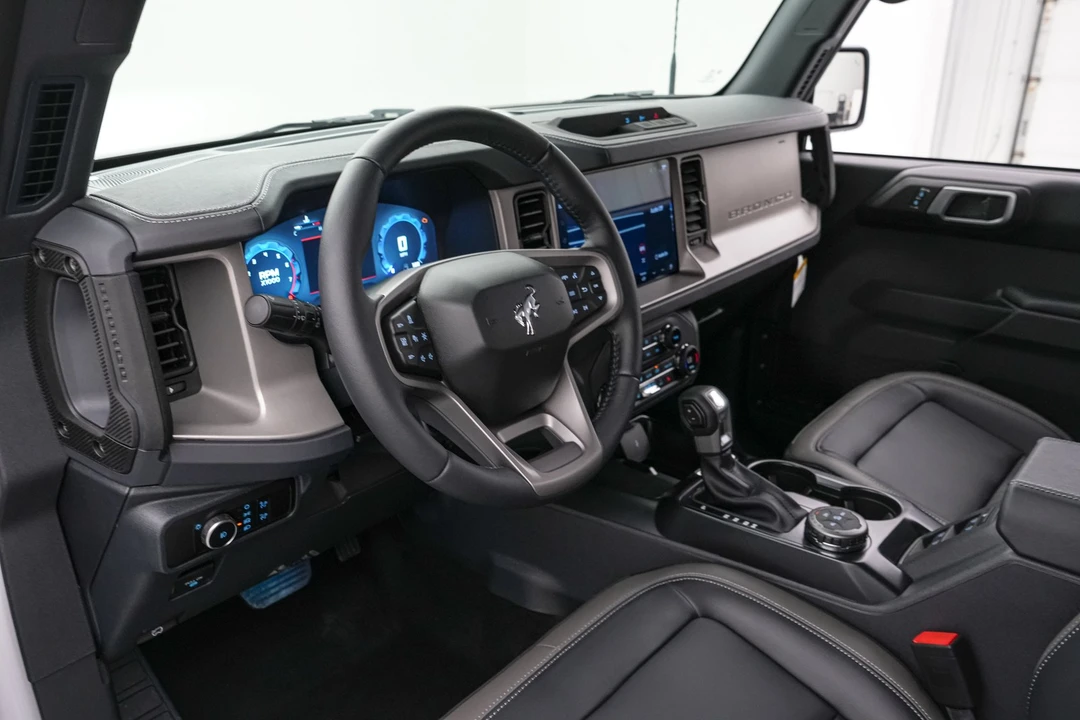2026 Ford Bronco 6th Gen - Image 14 of 31