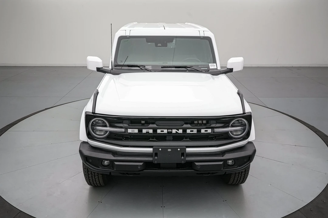 2026 Ford Bronco 6th Gen - Image 10 of 31