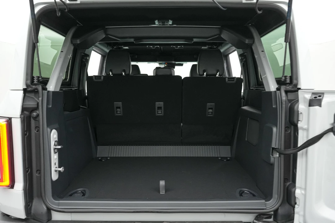 2026 Ford Bronco 6th Gen - Image 20 of 24