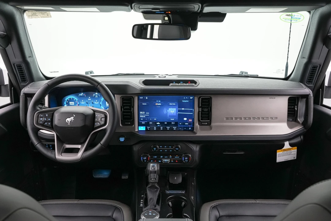 2026 Ford Bronco 6th Gen - Image 15 of 24