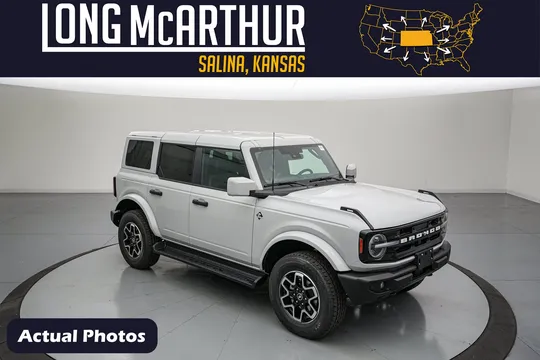 2026 Ford Bronco Outer Banks 4x4 Hard Top Lux