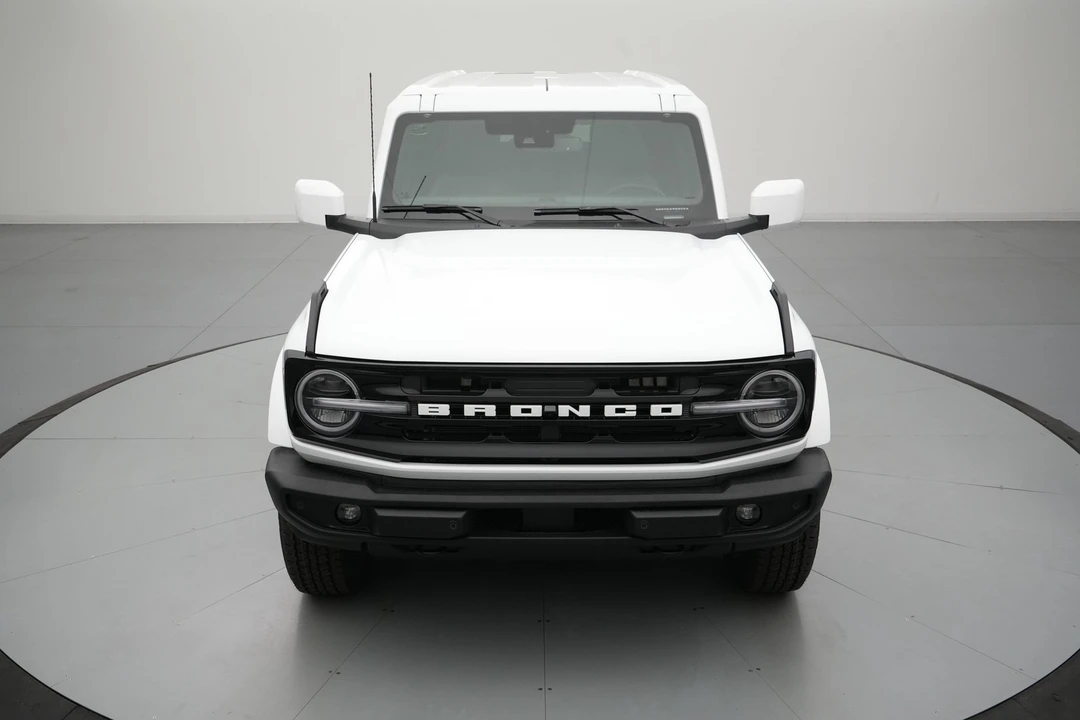 2026 Ford Bronco 6th Gen - Image 10 of 26