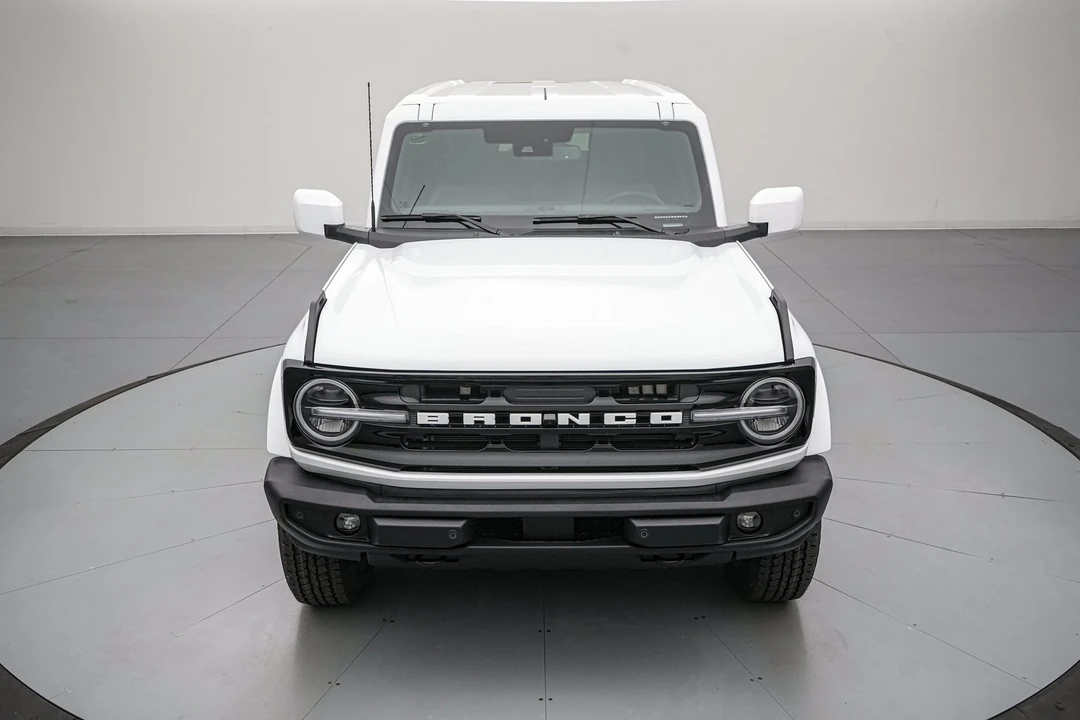 2026 Ford Bronco 6th Gen - Image 11 of 26