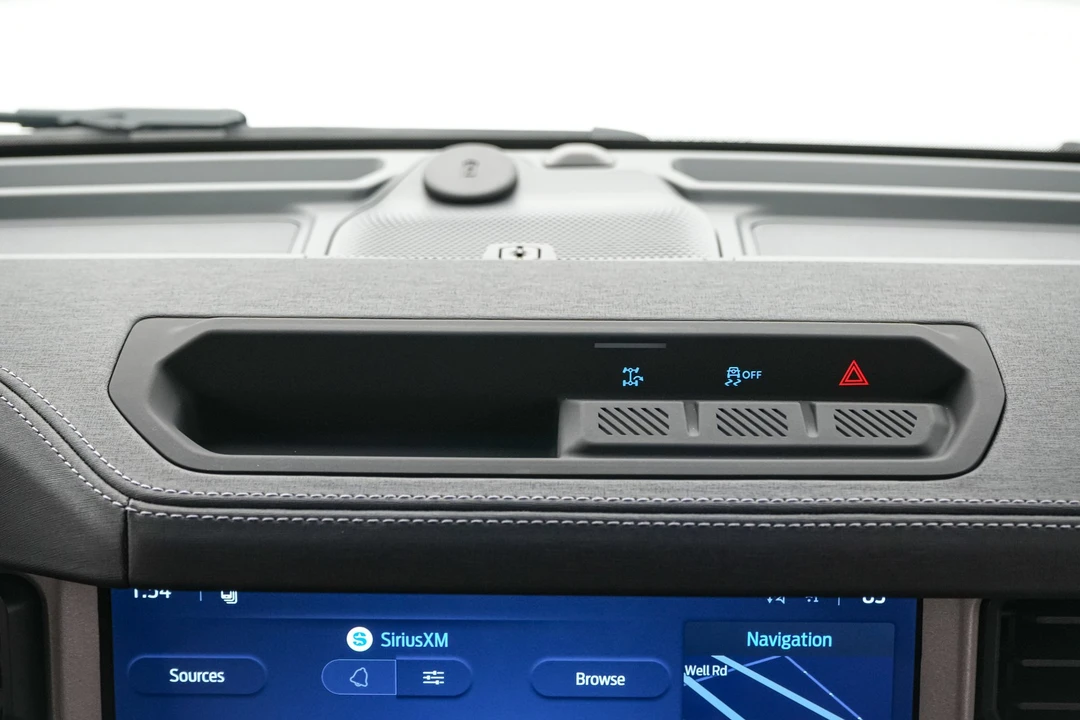 2026 Ford Bronco 6th Gen - Image 18 of 26