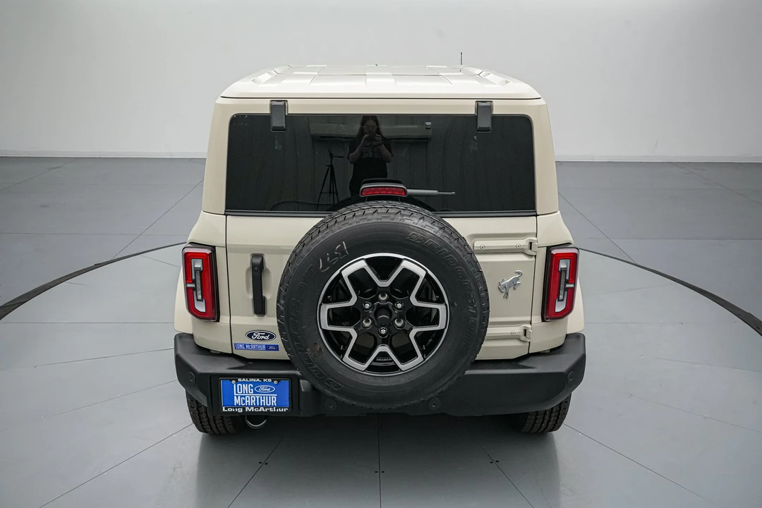 2026 Ford Bronco 6th Gen - Image 6 of 29