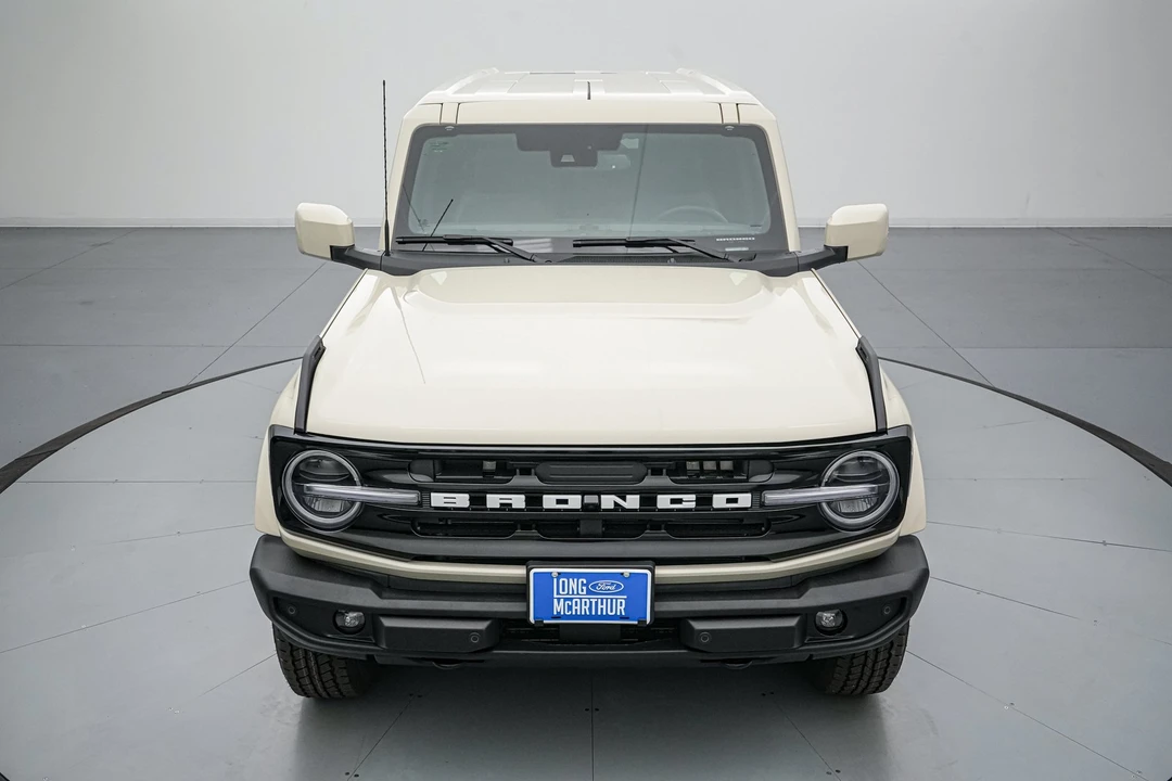 2026 Ford Bronco 6th Gen - Image 10 of 29
