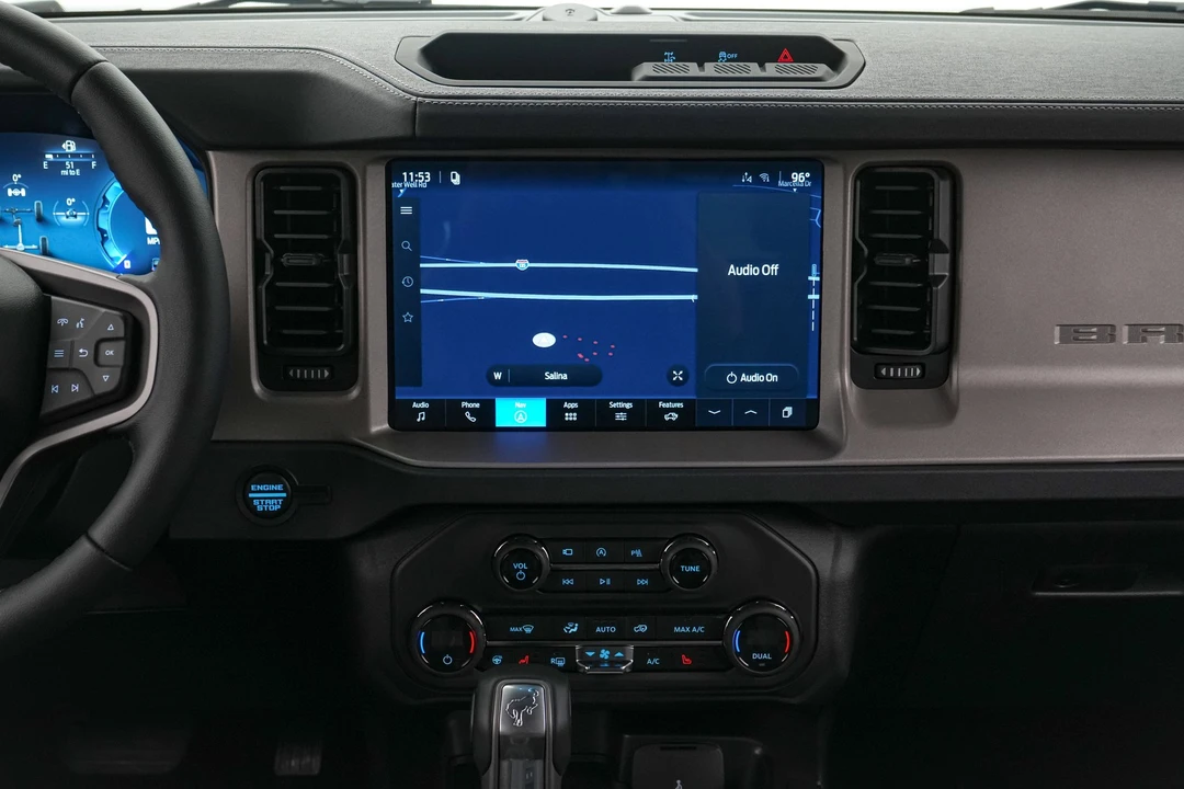 2026 Ford Bronco 6th Gen - Image 16 of 28