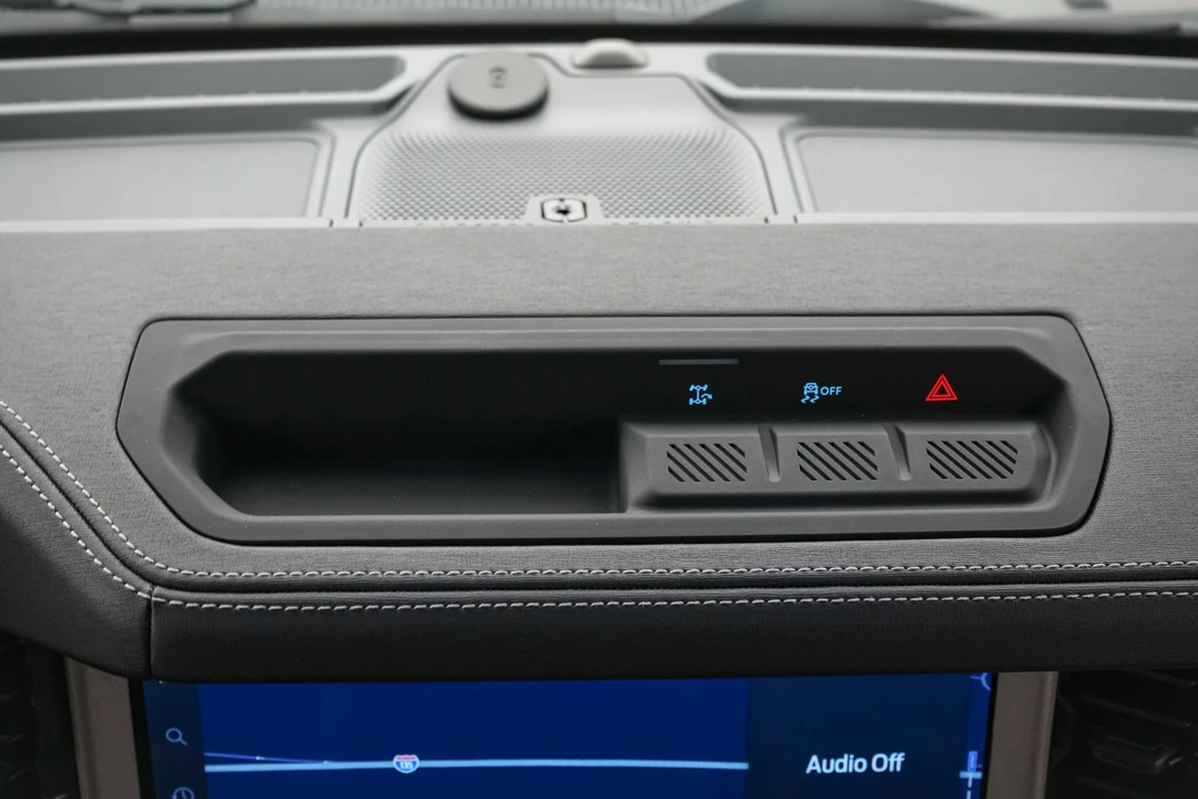 2026 Ford Bronco 6th Gen - Image 17 of 28