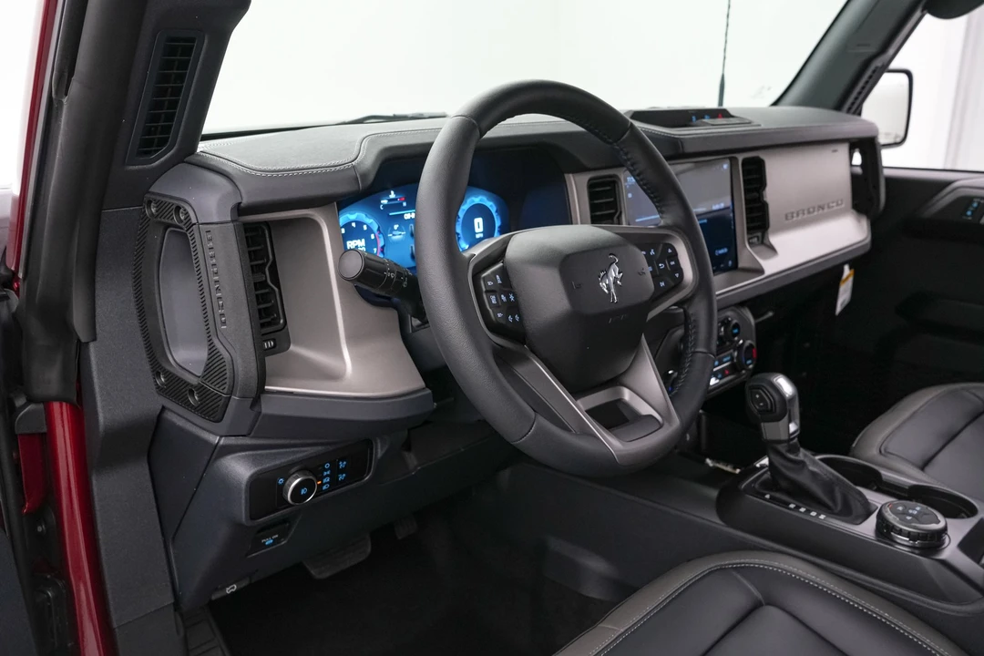 2026 Ford Bronco 6th Gen - Image 13 of 28