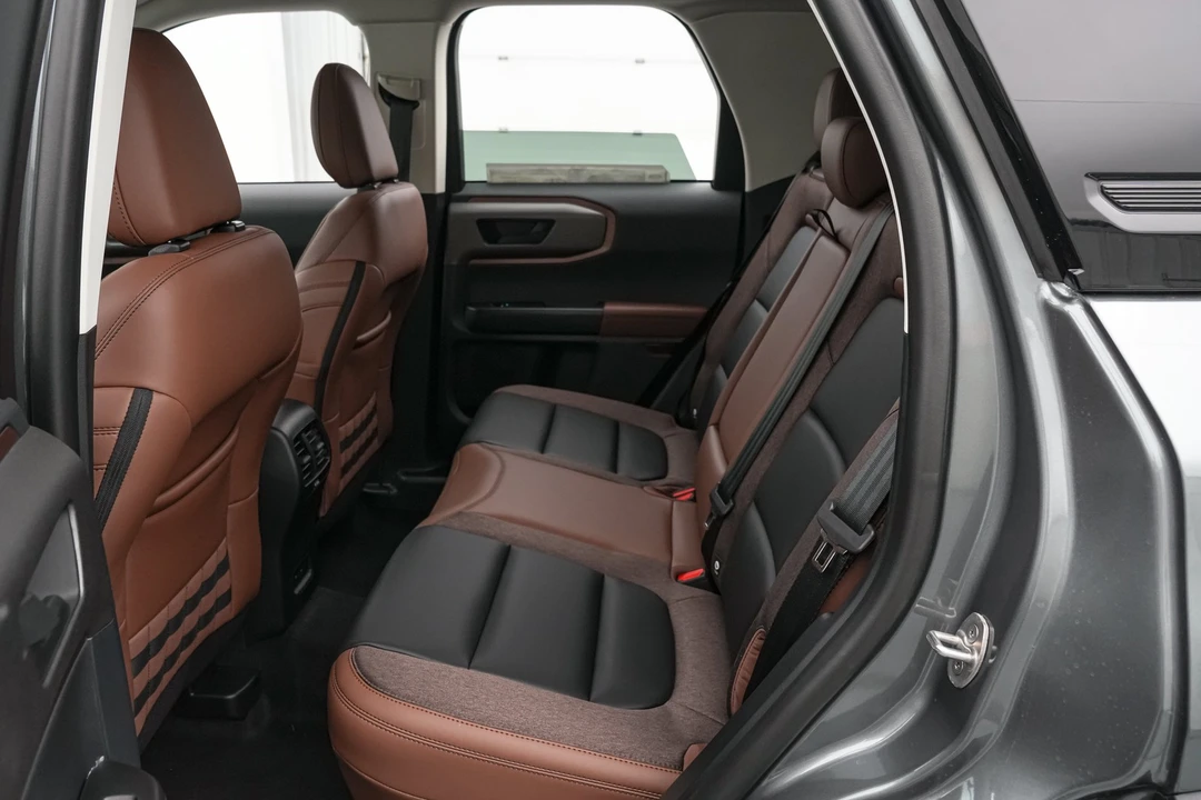2026 Ford Bronco 6th Gen - Image 21 of 28