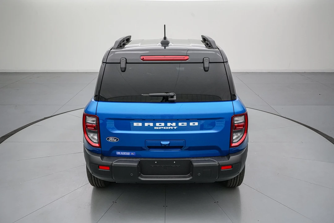2026 Ford Bronco 6th Gen - Image 6 of 31