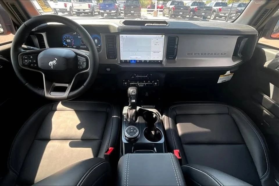 2026 Ford Bronco 6th Gen - Image 5 of 14