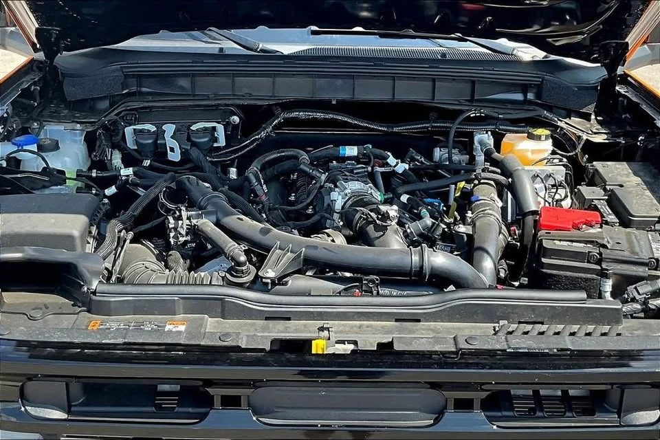 2026 Ford Bronco 6th Gen - Image 11 of 14