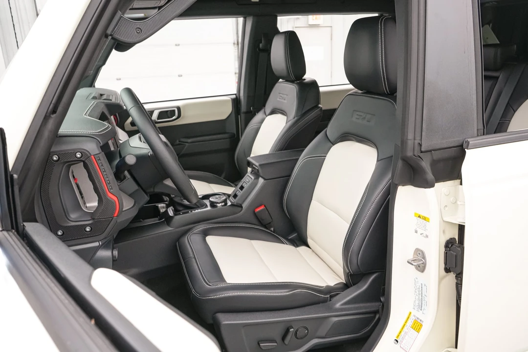 2026 Ford Bronco 6th Gen - Image 21 of 31