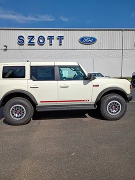 2026 Ford Bronco Outer Banks Anniversary Edition