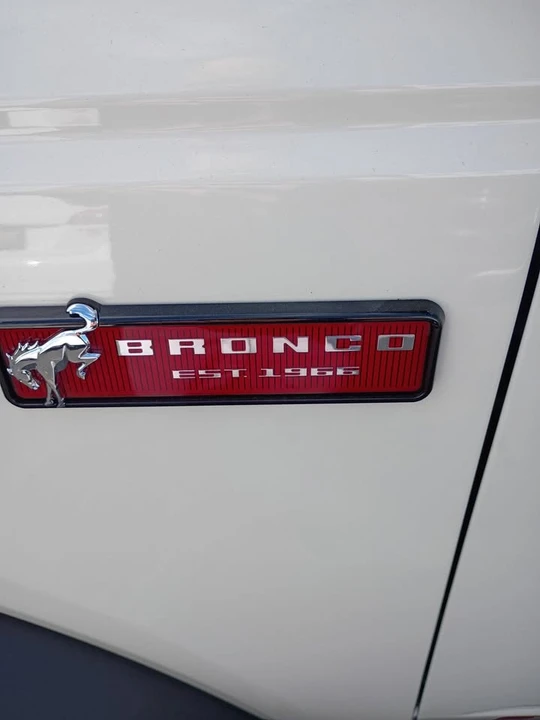 2026 Ford Bronco 6th Gen - Image 6 of 10