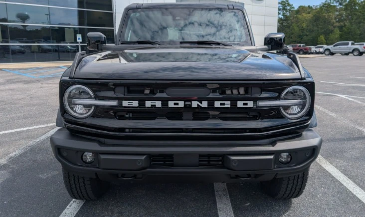 2026 Ford Bronco 6th Gen - Image 3 of 11