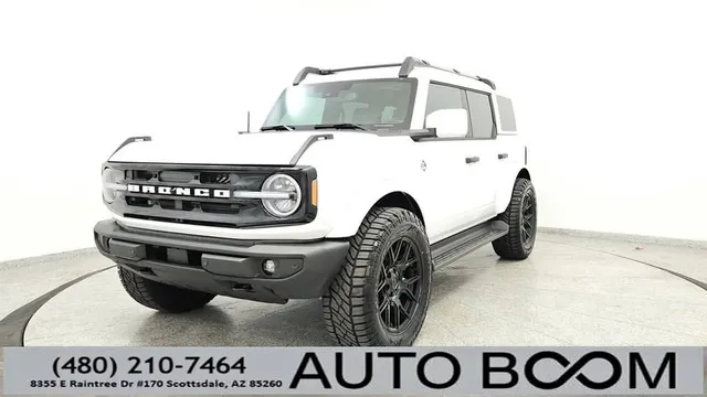 2026 Ford Bronco Outer Banks