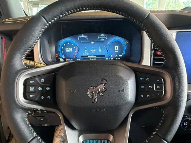 2026 Ford Bronco 6th Gen - Image 17 of 20
