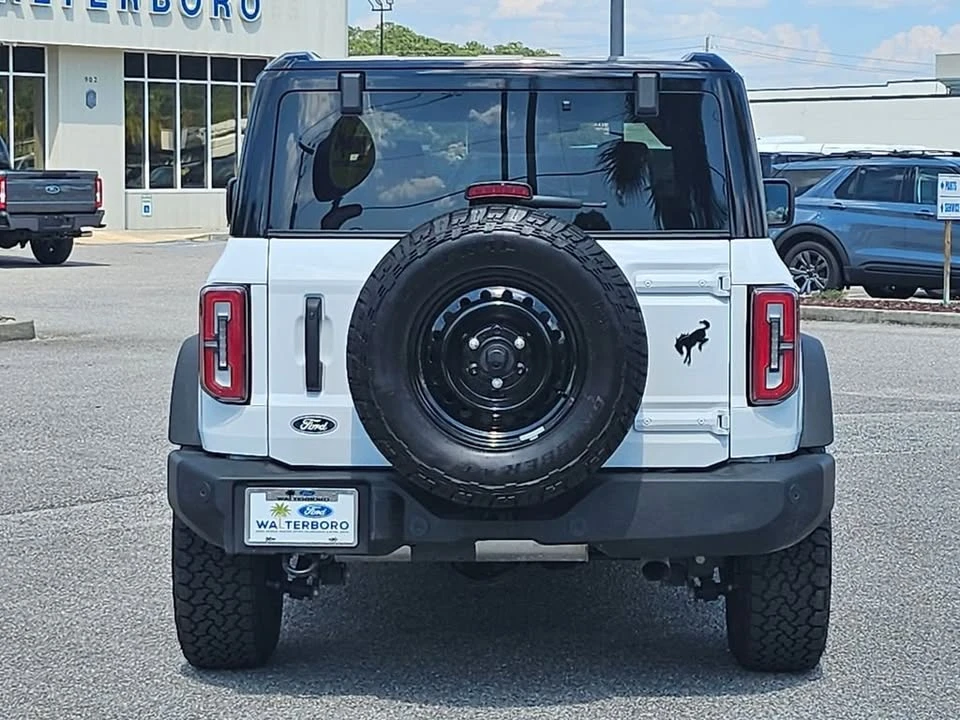 2026 Ford Bronco 6th Gen - Image 16 of 20