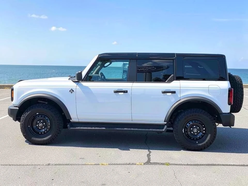 2026 Ford Bronco 6th Gen - Image 14 of 20