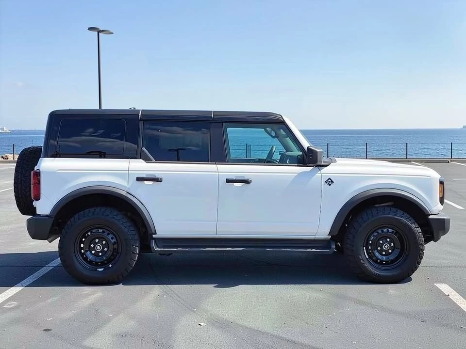 2026 Ford Bronco 6th Gen - Image 18 of 20