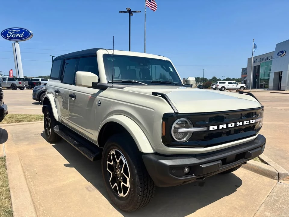 2026 Ford Bronco 6th Gen - Image 4 of 14