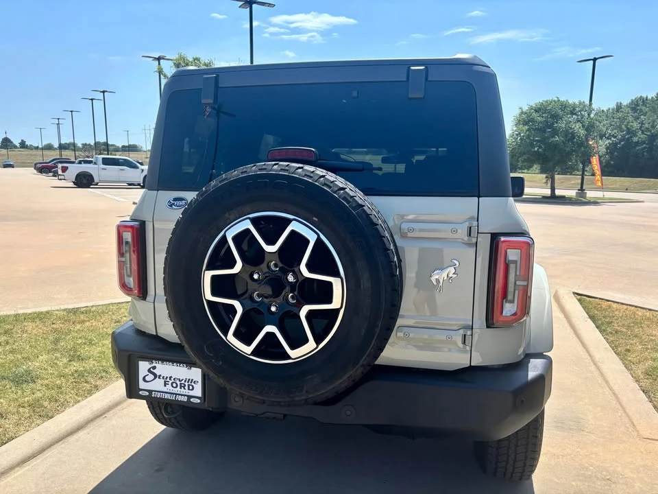 2026 Ford Bronco 6th Gen - Image 2 of 14