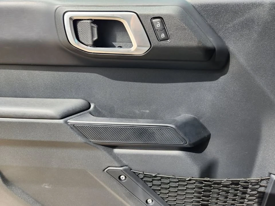 2026 Ford Bronco 6th Gen - Image 15 of 20