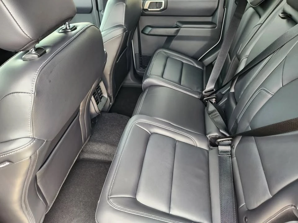 2026 Ford Bronco 6th Gen - Image 19 of 20