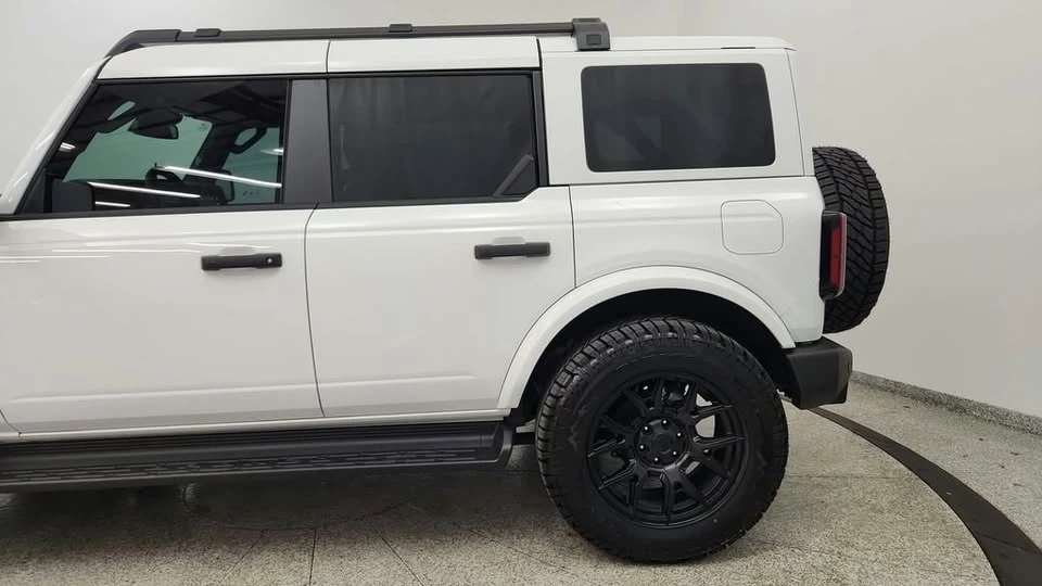 2026 Ford Bronco 6th Gen - Image 13 of 20