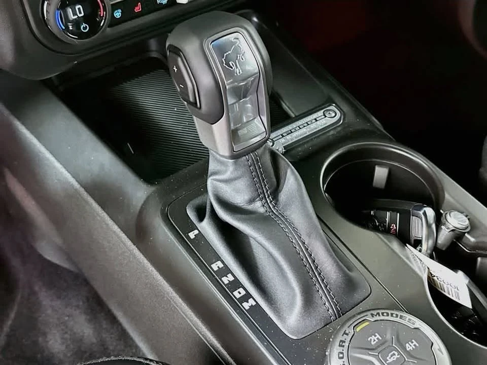 2026 Ford Bronco 6th Gen - Image 19 of 20