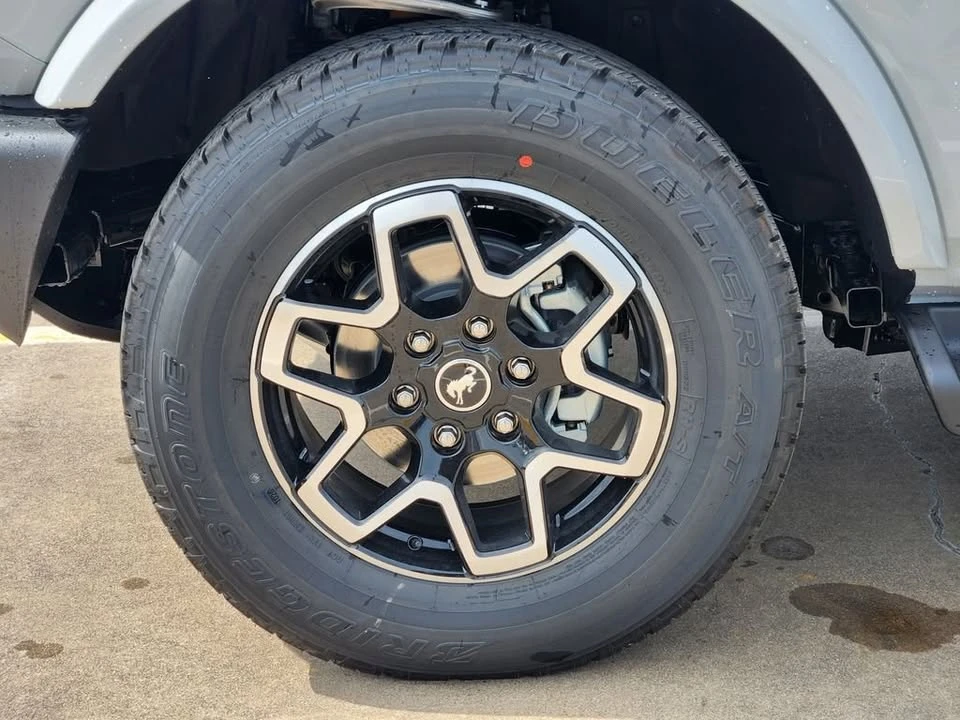 2026 Ford Bronco 6th Gen - Image 7 of 20