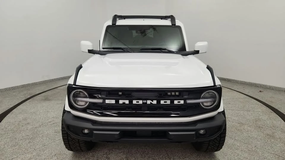2026 Ford Bronco 6th Gen - Image 11 of 20