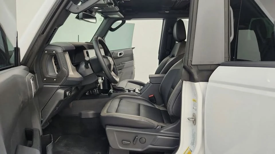 2026 Ford Bronco 6th Gen - Image 19 of 20