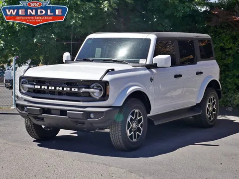 2026 Ford Bronco Outer Banks