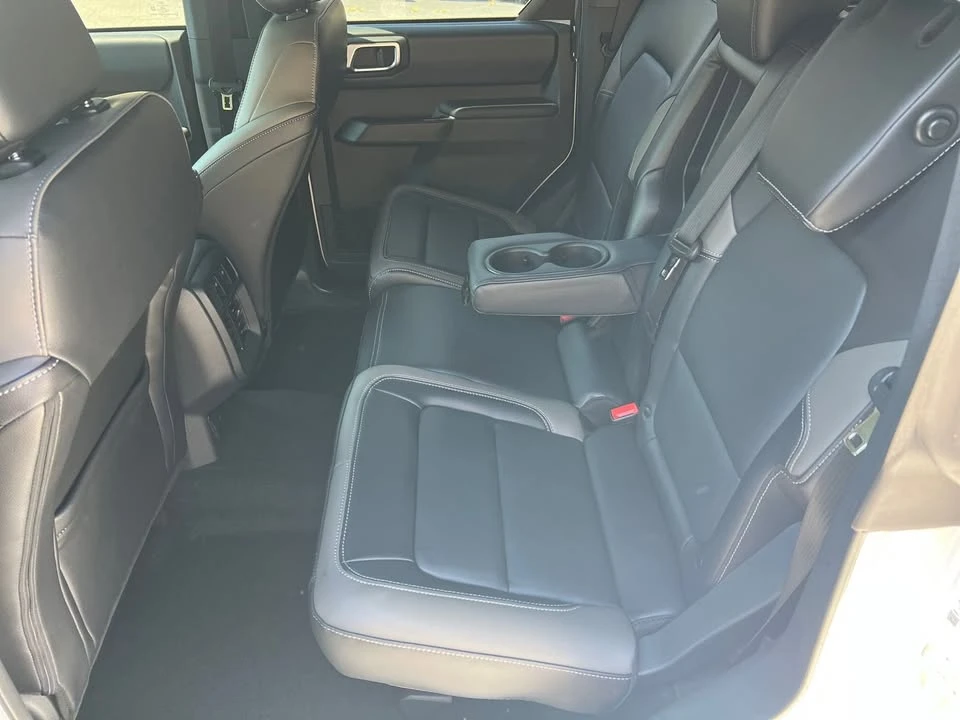 2026 Ford Bronco 6th Gen - Image 19 of 20