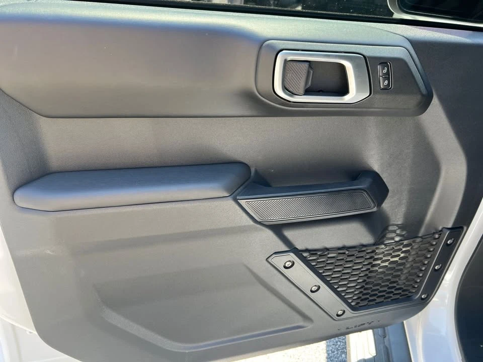 2026 Ford Bronco 6th Gen - Image 9 of 20