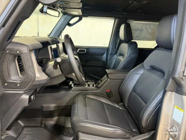 2026 Ford Bronco 6th Gen - Image 15 of 20